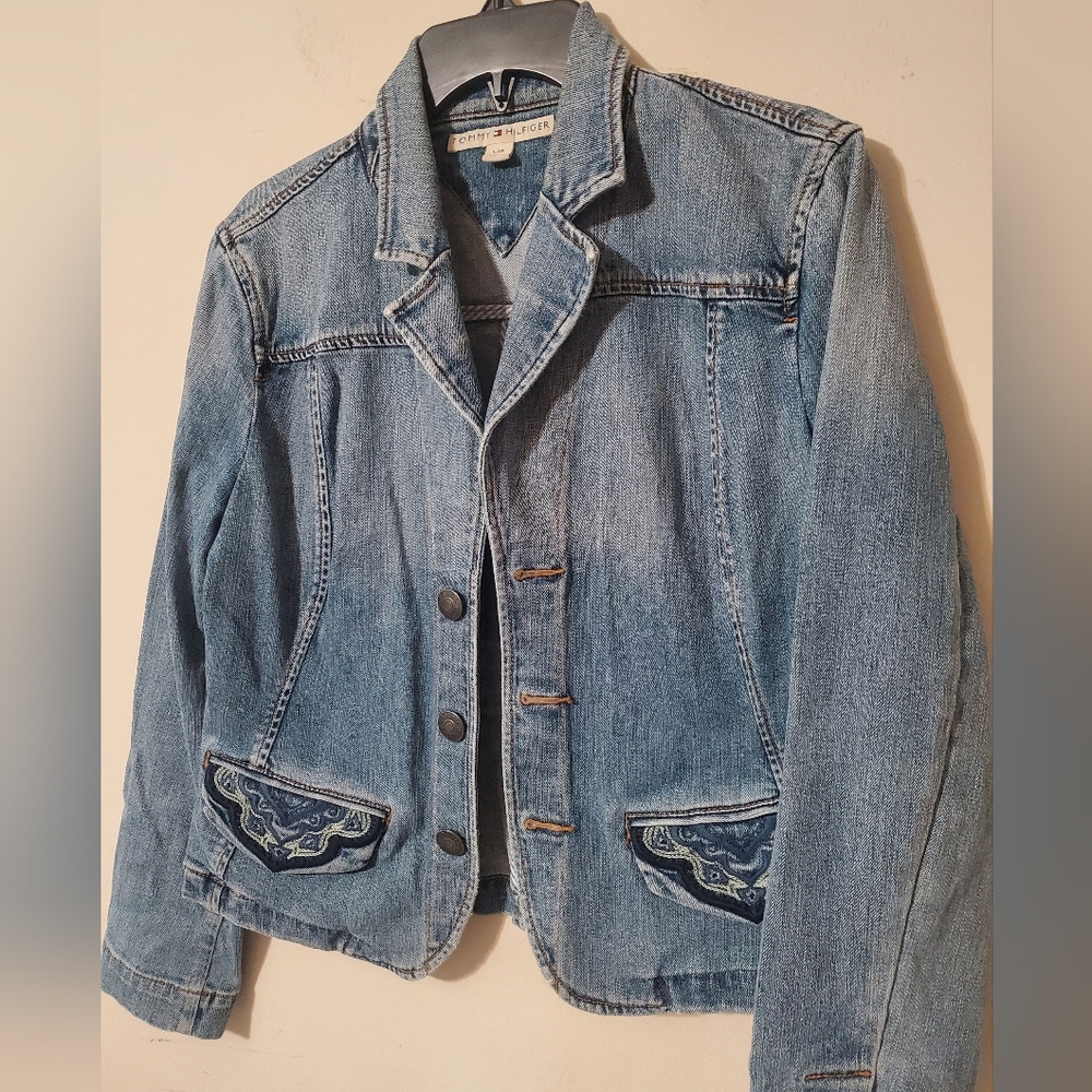 Tommy Hilfiger Denim Jacket Womens Large Y2K Embroidered Floral Boho Jean Jacket